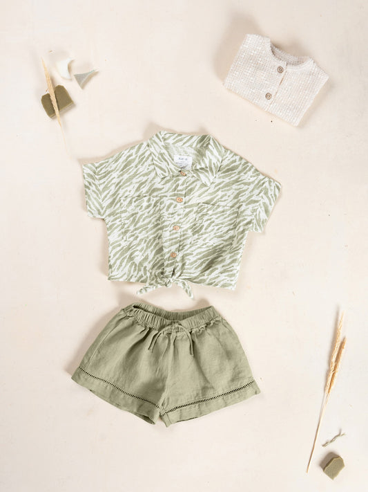 Camicia play up