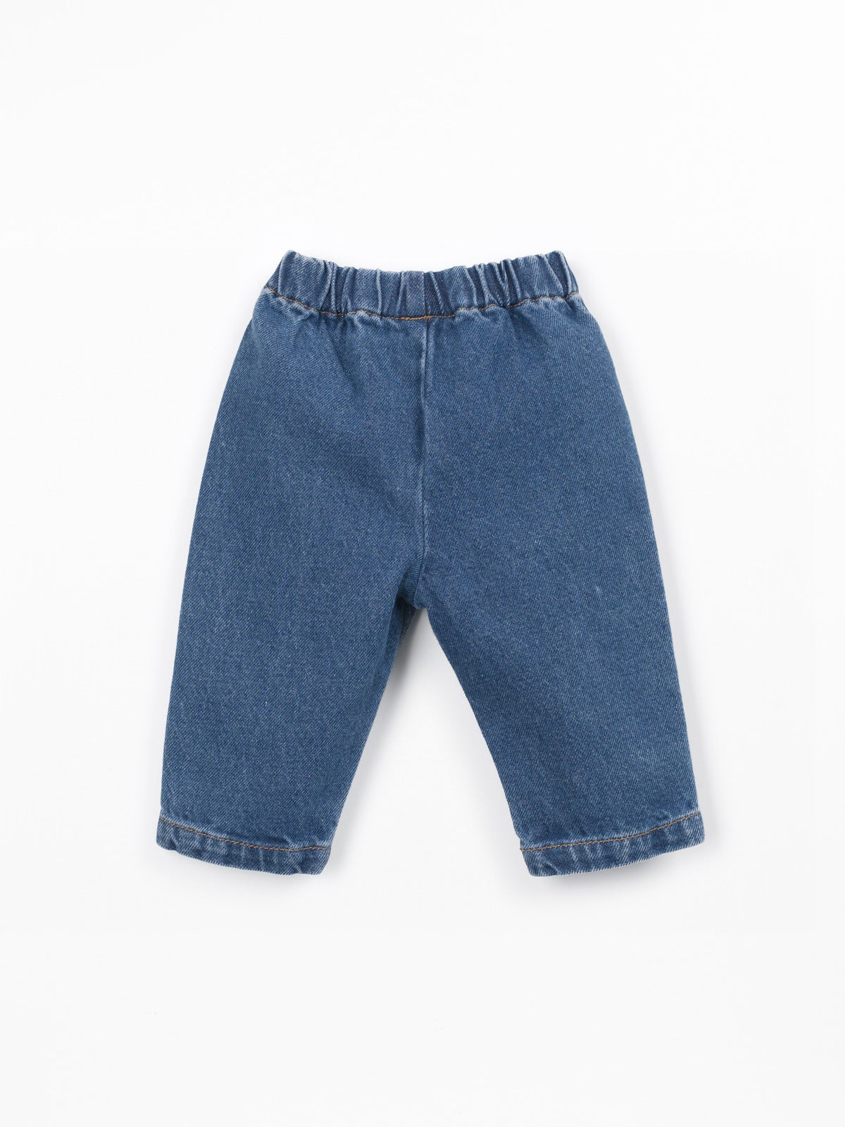 Jeans play up