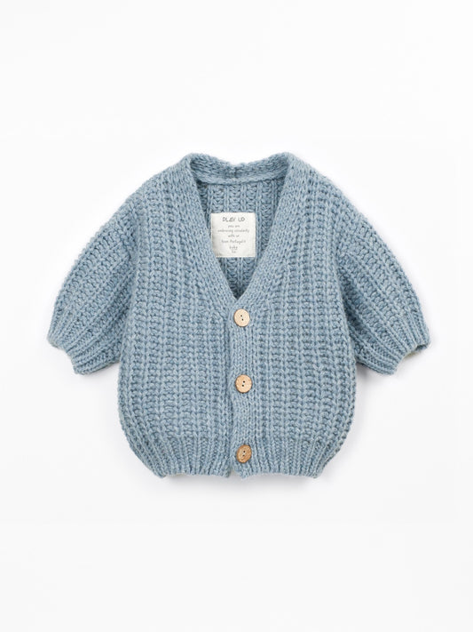 Cardigan play up