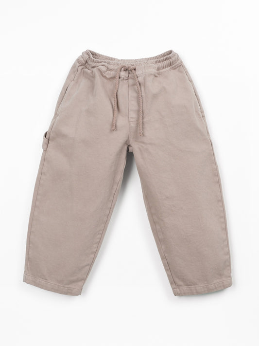 Pantalone play up