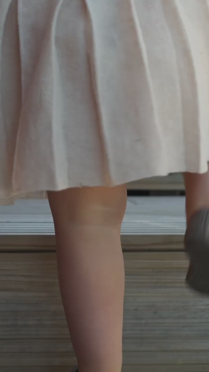 Carica il video: 